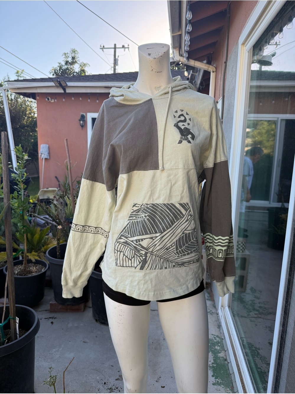 Disney Moana WAYFINDER Maui Spirit Jersey